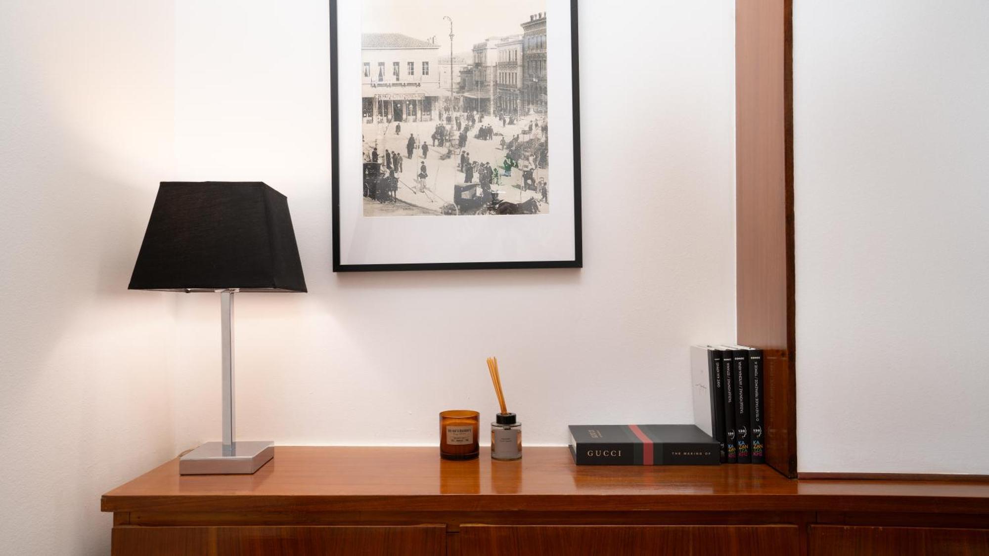 Quiet City Center Apt On A Pedestrian Street アテネ エクステリア 写真